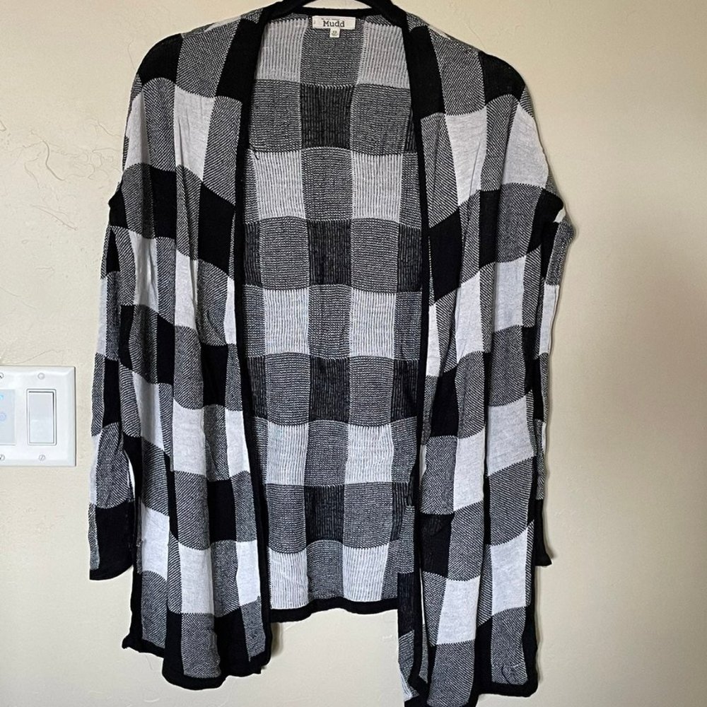 Women's Sz XS MUDD Black White Cardigan